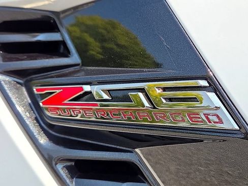 Used 2017 Chevrolet Corvette Z06 RWD image 10