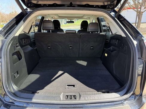 Used 2016 Ford Edge Titanium w/ Equipment Group 301A AWD/4WD image 8