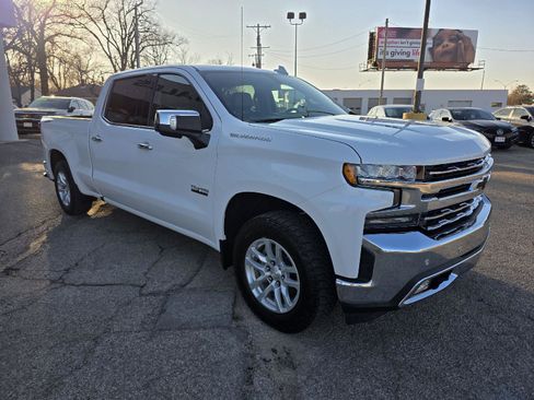 Used 2019 Chevrolet Silverado 1500 LTZ w/ LTZ Texas Edition image 3