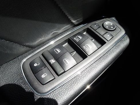 Used 2023 Dodge Charger SRT Hellcat w/ Harman/Kardon Audio Group image 24