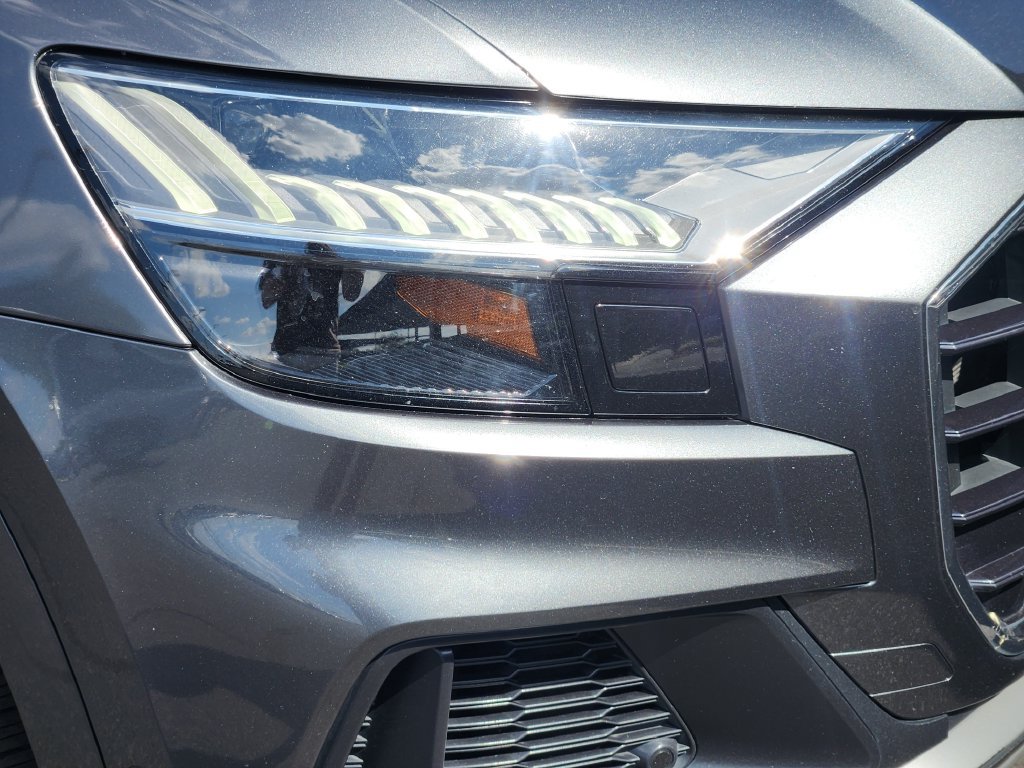 Used 2021 Audi Q8 Prestige AWD/4WD image 9