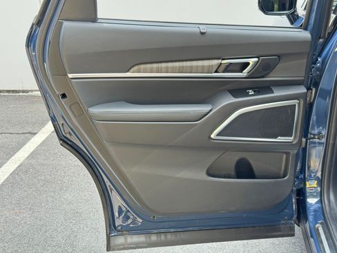 Used 2023 Kia Telluride SX AWD/4WD image 49