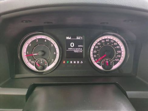 Used 2019 RAM 1500 Tradesman w/ Tradesman SXT Package image 9