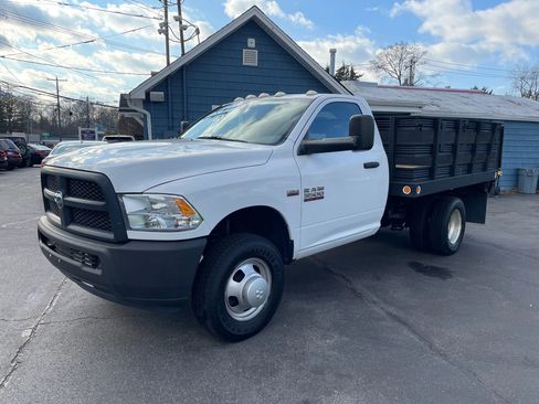 Used 2014 RAM 3500 Tradesman image 2