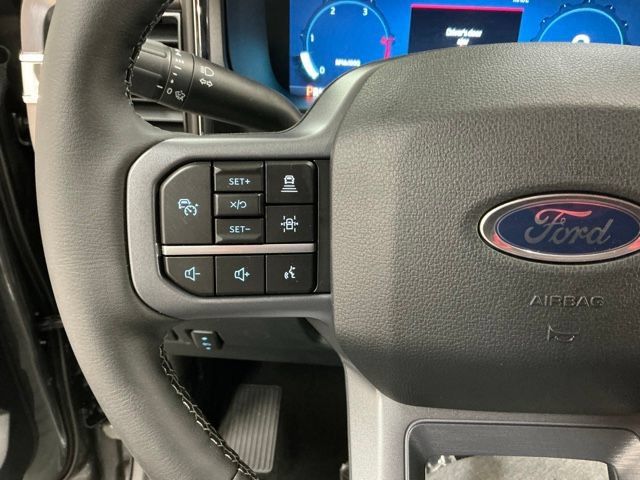 New 2026 Ford F350 Lariat w/ Black Appearance Package AWD/4WD image 28