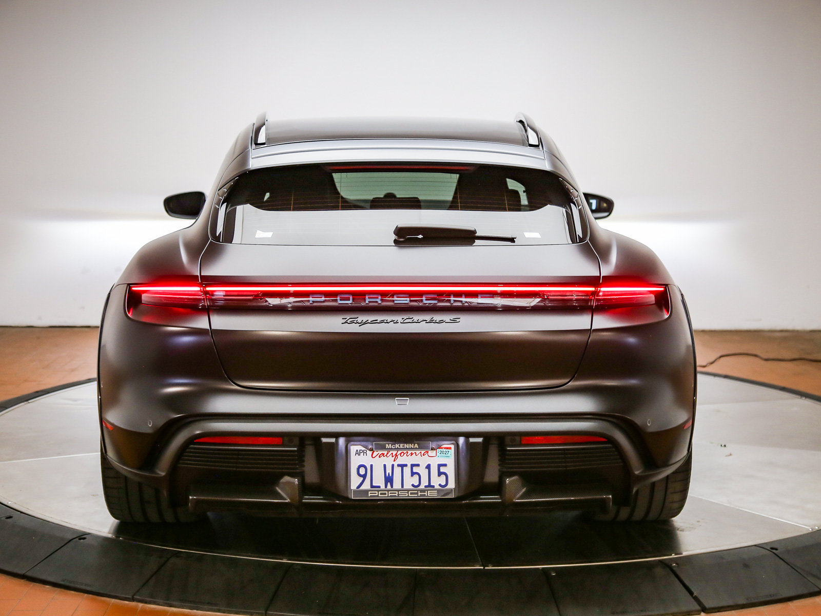 Certified 2024 Porsche Taycan Turbo S AWD/4WD image 6