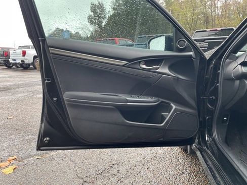 Used 2021 Honda Civic EX image 11