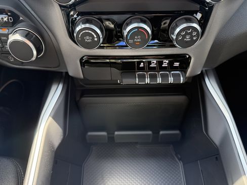 New 2026 RAM 1500 Express image 13