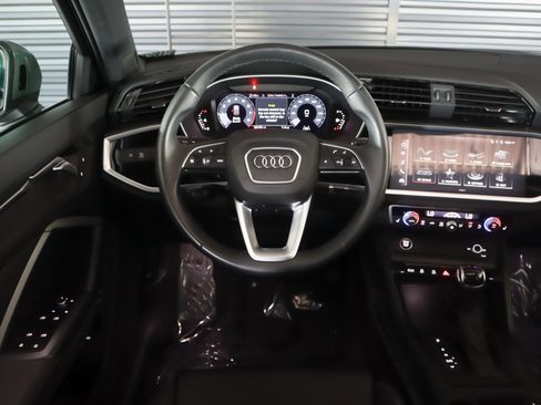 Used 2023 Audi Q3 2.0T Premium w/ Black Optic Sport Package AWD/4WD image 15