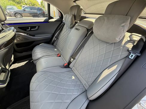 Used 2021 Mercedes-Benz S 580 4MATIC Sedan w/ AMG Line image 29