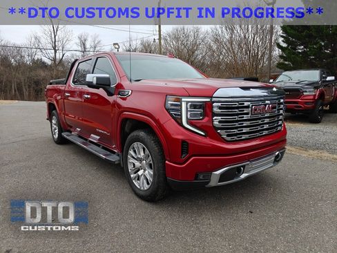 Used 2024 GMC Sierra 1500 Denali w/ Technology Package image 1