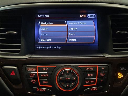 Used 2016 Nissan Pathfinder SL w/ SL Premium Package FWD image 25