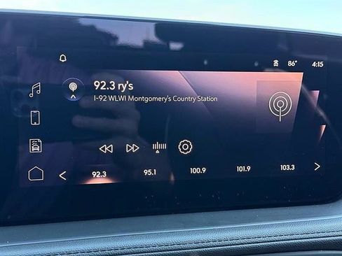 Used 2024 Buick Encore GX Avenir AWD/4WD image 34