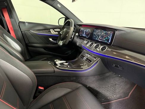 Used 2018 Mercedes-Benz E 43 AMG 4MATIC Sedan image 32