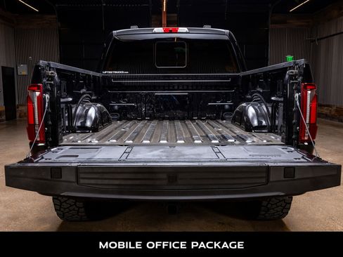 Used 2024 Ford F150 Platinum w/ Equipment Group 702A High image 8