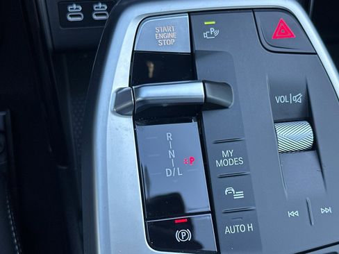 Used 2025 BMW X1 xDrive28i w/ Convenience Package image 29