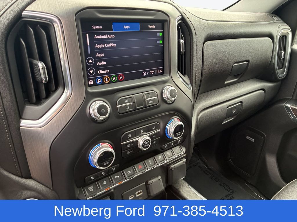 Used 2023 GMC Sierra 3500 Denali w/ Denali Ultimate Package AWD/4WD image 34