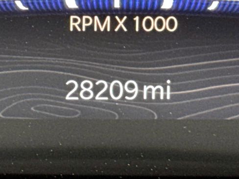 Used 2023 Jeep Grand Cherokee L Limited image 16