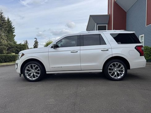 Used 2018 Ford Expedition Platinum AWD/4WD image 15