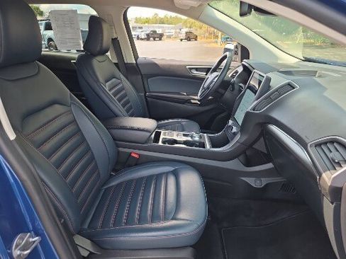 Certified 2022 Ford Edge SEL w/ Sport Appearance Package AWD/4WD image 15
