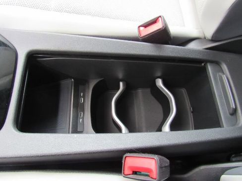 Used 2022 Volkswagen ID.4 Pro S image 44