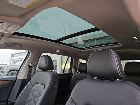 New 2026 Volkswagen Atlas SE image 12