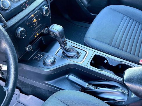 Certified 2020 Ford Ranger XL w/ Equipment Group 101A Mid image 15