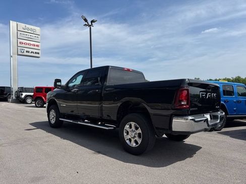 Used 2025 RAM 2500 Big Horn AWD/4WD image 6