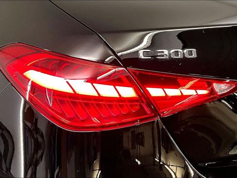 Certified 2024 Mercedes-Benz C 300 4MATIC Sedan image 28