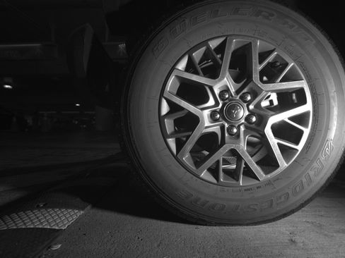 Used 2025 Jeep Wrangler Sahara image 12