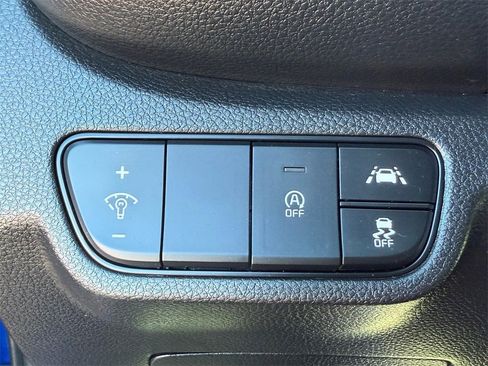 Used 2023 Kia Seltos SX image 21