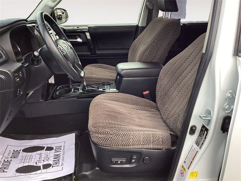 Used 2019 Toyota 4Runner TRD Off-Road Premium image 9