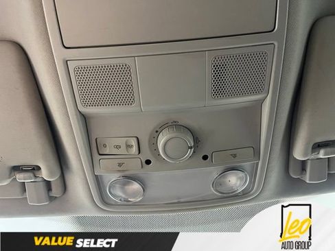 Used 2010 Volkswagen Passat Komfort FWD image 25