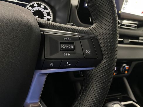 New 2026 Mitsubishi Outlander LE AWD/4WD image 16