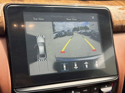 Used 2018 Maserati Quattroporte S GranLusso Q4 AWD/4WD image 30