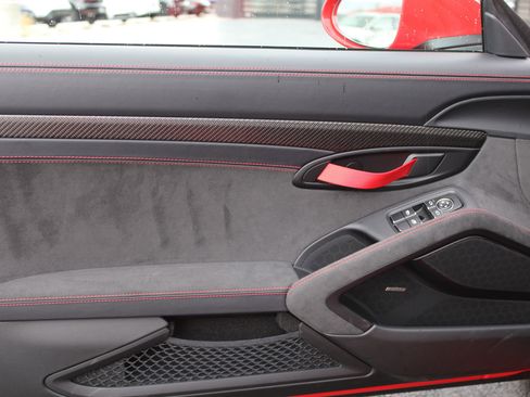 Certified 2025 Porsche 718 Cayman GT4 RS image 14