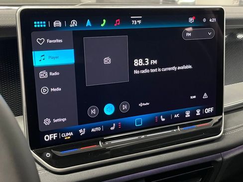 New 2025 Volkswagen Tiguan SE image 28