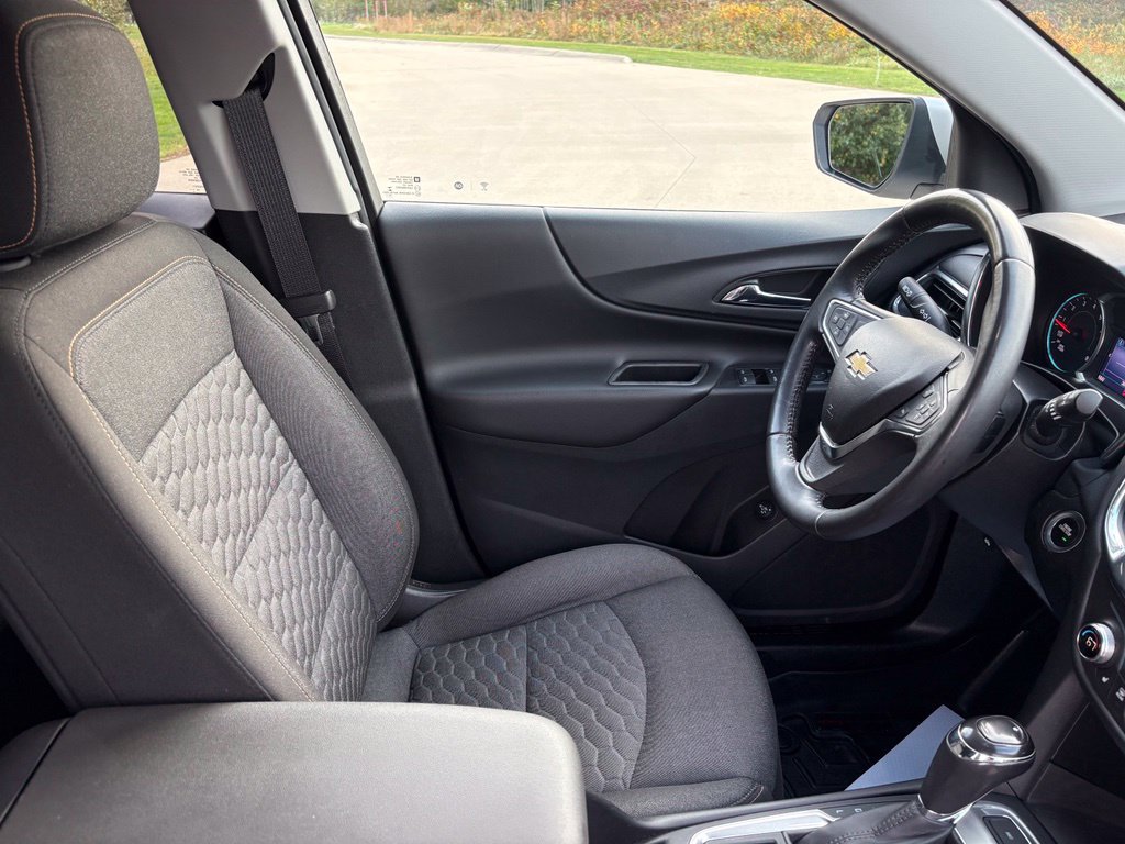 Used 2019 Chevrolet Equinox LT AWD/4WD image 27