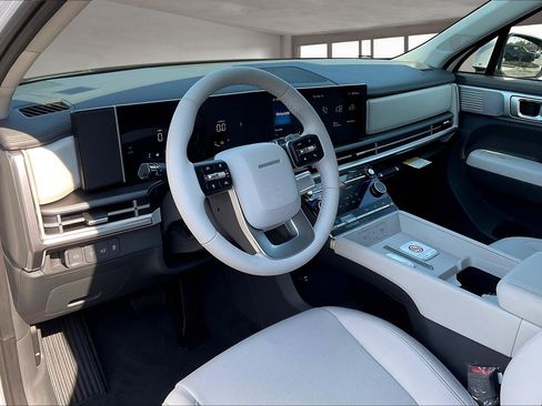 New 2026 Hyundai Santa Fe SE image 7