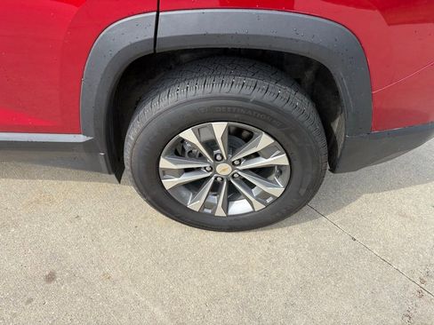 New 2026 Chevrolet Equinox LT w/ Convenience Package II FWD image 49