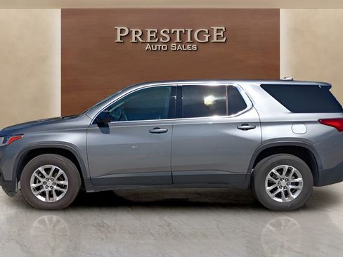 Used 2019 Chevrolet Traverse LS image 3