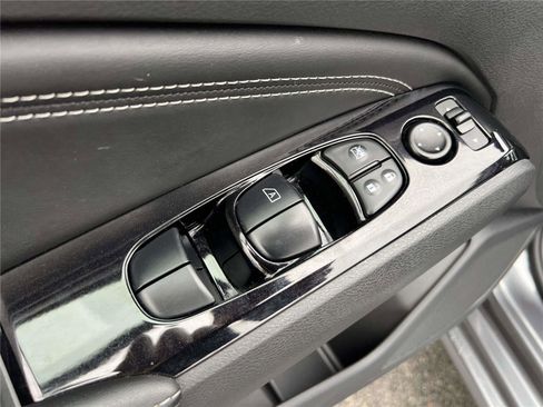 Certified 2021 Nissan Altima 2.5 SV image 23