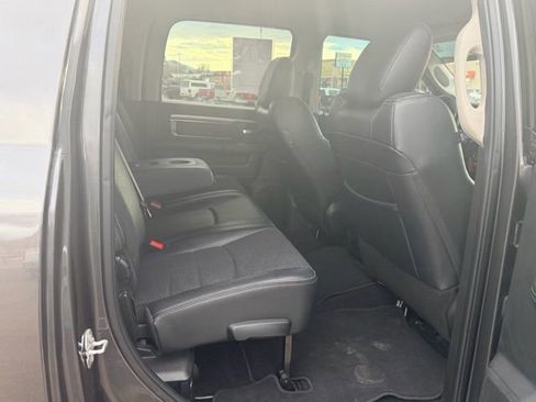 Used 2018 RAM 2500 Big Horn w/ Sport Appearance Group image 15