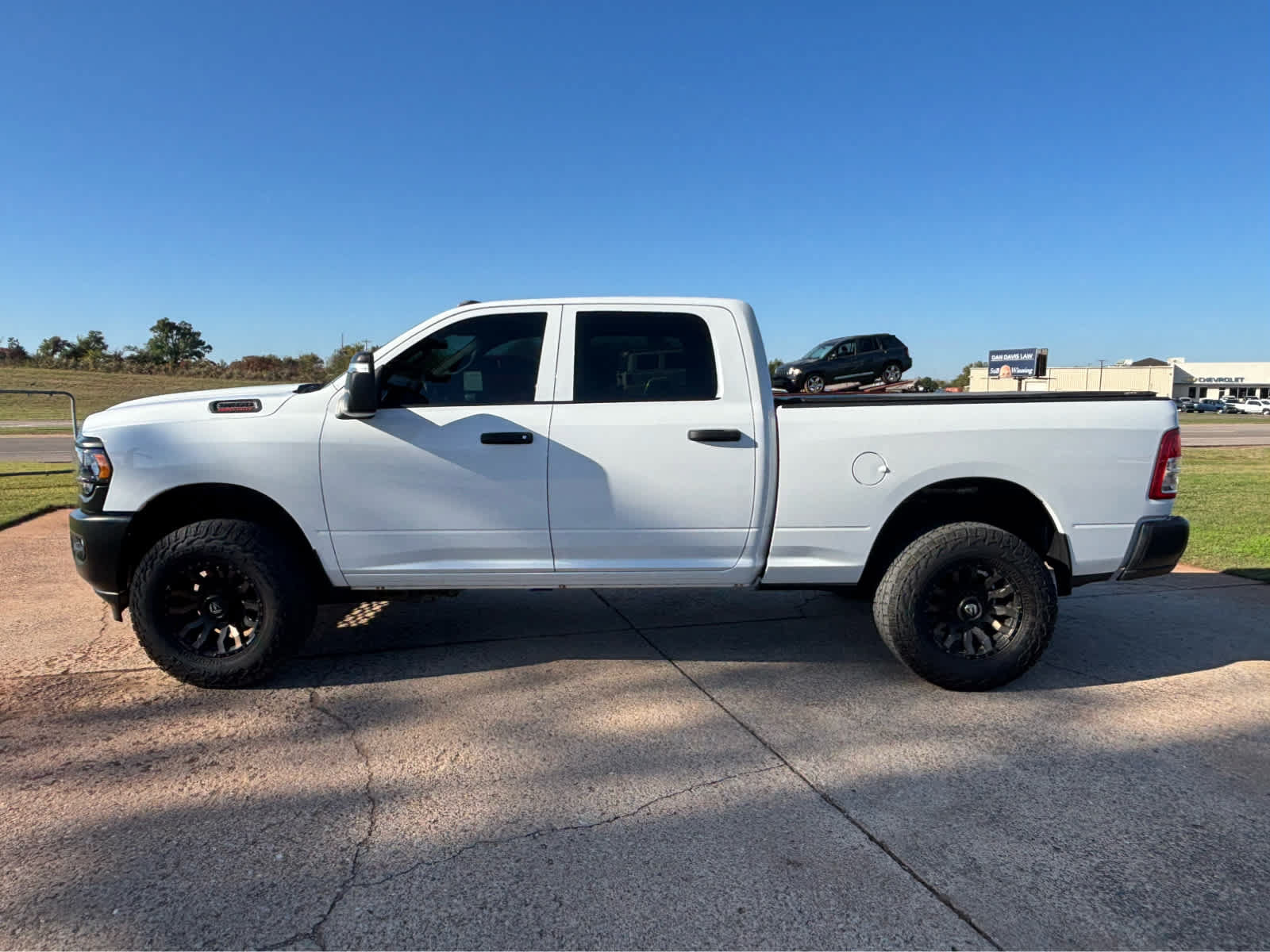 Used 2024 RAM 3500 Tradesman AWD/4WD image 4