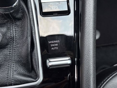 Certified 2025 Jeep Compass Limited AWD/4WD image 31