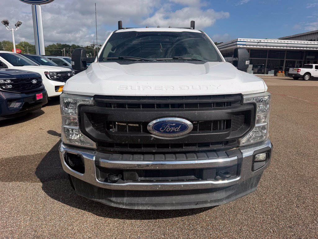 Used 2022 Ford F350 XL w/ Power Equipment Group AWD/4WD image 2
