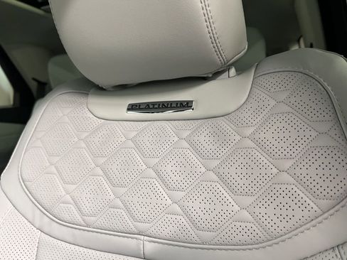 New 2026 Ford Explorer Platinum w/ LUX Leather Package image 29