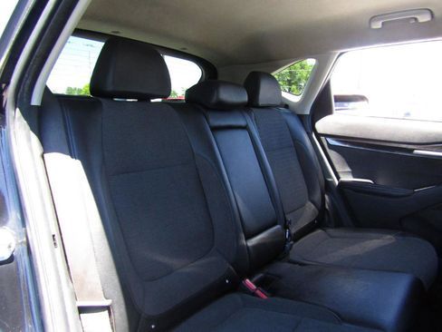 Used 2021 Kia Seltos S AWD/4WD image 21