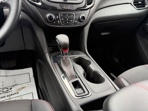 Used 2023 Chevrolet Equinox RS image 43