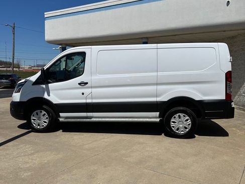 Used 2024 Ford Transit 250 Low Roof w/ Exterior Upgrade Package image 6